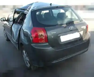 Veicolo di demolizione toyota corolla (_e12_) 1.4 d (nde120_) dell'anno 2005 alimentato 1nd