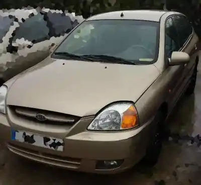 Veículo de Sucata kia rio 1.5 cat do ano 2003 alimentado a5d