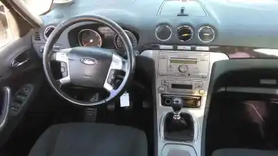 Veículo de Sucata ford galaxy (ca1) 2.0 tdci cat do ano 2006 alimentado qxwb