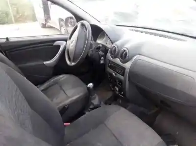 Sloopvoertuig dacia duster (hs_) 1.5 dci van het jaar 2010 aangedreven k9k796