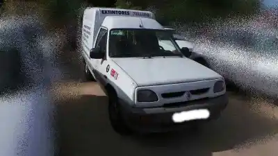 Sloopvoertuig RENAULT EXPRESS 1.9D (G40) van het jaar 1999 aangedreven F8Q