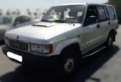 Véhicule à la ferraille opel monterey 3.1 turbodiesel de l'année 1994 alimenté 4jg2