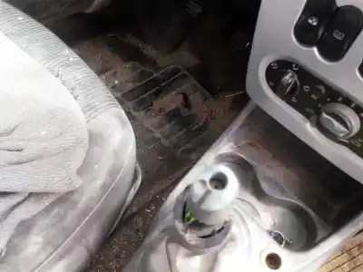 Veículo de Sucata dacia sandero 1.5 dci do ano 2010 alimentado k9k792