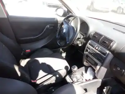 Veículo de Sucata seat leon (1m1) 1.9 tdi do ano 2004 alimentado alh