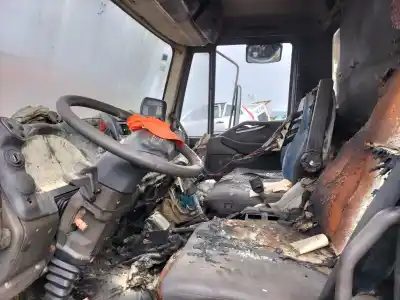 Veículo de Sucata iveco eurocargo 05.03 -> 5.9 diesel do ano 2006 alimentado f4ae0681b