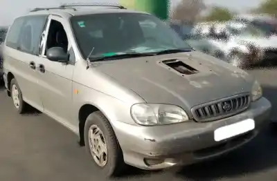 Veicolo di demolizione kia carnival i (up) 2.9 tdi dell'anno 2000 alimentato j3