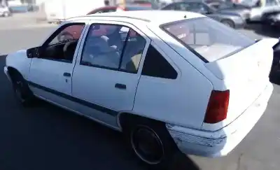 Sloopvoertuig opel kadett 1.4 g van het jaar 1990 aangedreven 1.4 nv