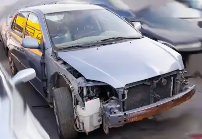 Veicolo di demolizione toyota corolla (_e12_) 1.4 vvt-i (zze120_) dell'anno 2004 alimentato 4zzfe