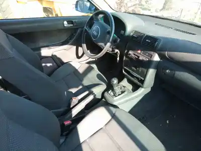 Здавання транспортного засобу audi a3 (8l) 1.6 ambiente року 2001 потужний avu