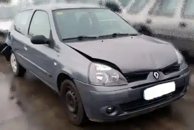 Здавання транспортного засобу renault clio ii fase ii (b/cb0) 1.2 16v року 2005 потужний d4f722