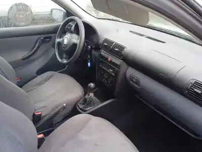 Здавання транспортного засобу seat toledo ii (1m2) 1.9 tdi року 2001 потужний asv