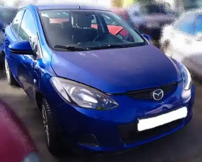 Véhicule à la ferraille mazda 2 (de_, dh_) 1.3 (de3fs) de l'année 2007 alimenté zj