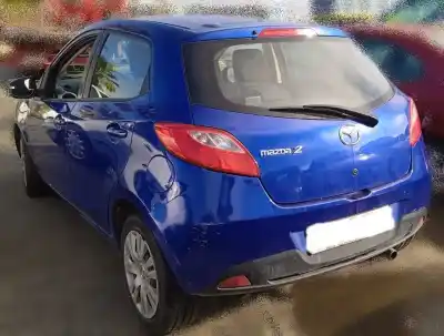 Véhicule à la ferraille mazda 2 (de_, dh_) 1.3 (de3fs) de l'année 2007 alimenté zj