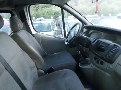 Scrapping Vehicle renault trafic combi (ab 4.01) 1.9 diesel of the year 2006 powered 