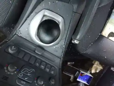 Veicolo di demolizione volvo s60 berlina 2.4 d dell'anno 2002 alimentato d5244t