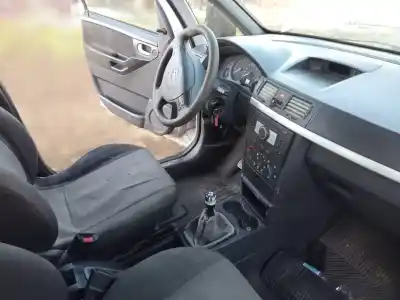 Veicolo di demolizione opel meriva a monospace (x03) 1.7 dti (e75) dell'anno 2005 alimentato y17dt
