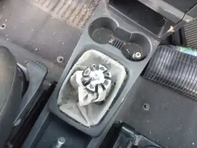 Veicolo di demolizione opel meriva a monospace (x03) 1.7 dti (e75) dell'anno 2005 alimentato y17dt