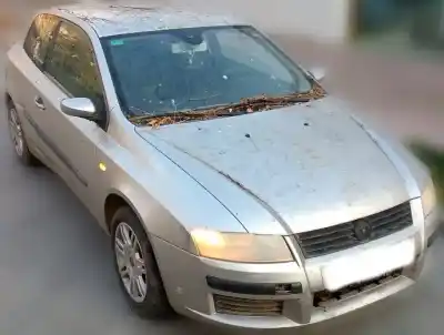 Здавання транспортного засобу fiat stilo (192) 1.9 jtd cat року 2002 потужний 192a1000