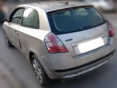 Здавання транспортного засобу fiat stilo (192) 1.9 jtd cat року 2002 потужний 192a1000
