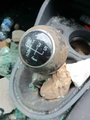 Veículo de Sucata seat leon (1p1) 1.9 tdi do ano 2012 alimentado 