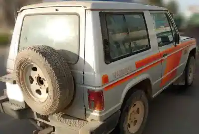 Véhicule à la ferraille mitsubishi montero (l040) 2.5 turbodiesel de l'année 1988 alimenté 4d56