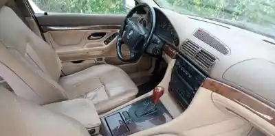 Veículo de Sucata bmw serie 7 (e38) 3.0 24v turbodiesel cat do ano 2000 alimentado 306d1