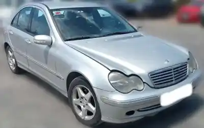 Утилизация автомобиля mercedes-benz clase c (w203) berlina 2.2 cdi cat года 2001 питание 611962