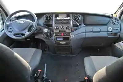 Vehículo de desguace iveco                                              daily ka                                                                                                                                                                                                                                                   3.0 diesel cat                                                                                                                                                                                                                                             del año 2014 con motor f1ce3481-e5