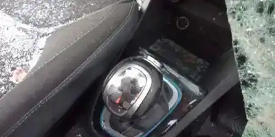 Veicolo di demolizione renault clio iv 1.2 tce energy dell'anno 2014 alimentato h5f403