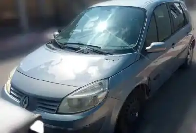 Scrapping Vehicle renault scénic ii (jm0/1_) 1.6 16v (jm1r) of the year 2006 powered k4m812