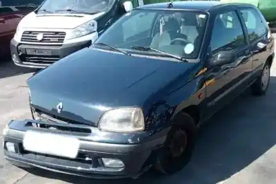 Veicolo di demolizione renault clio i fase i+ii (b/c57) 1.2 dell'anno 1996 alimentato e7f708