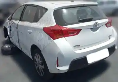 Vehicul casat toyota auris (_e15_) 1.4 d-4d (nde150_) al anului 2013 alimentat 1nd