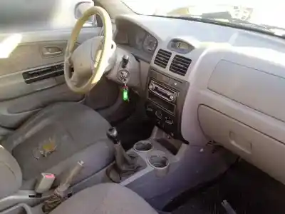 Veículo de Sucata kia rio 1.3 cat do ano 2003 alimentado a3d