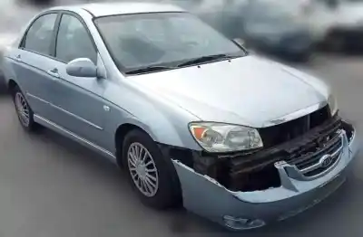 Veicolo di demolizione kia cerato 1.5 crdi dell'anno 2005 alimentato d4fa