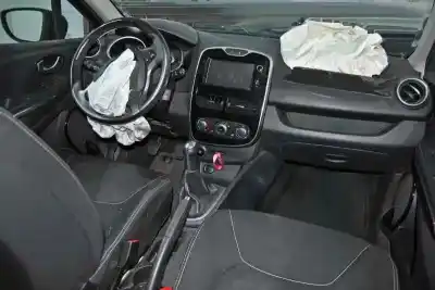 Здавання транспортного засобу renault clio iv (bh_) 1.2 16v року 2016 потужний d4f740