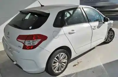 Veículo de Sucata citroen c4 lim. 1.6 hdi fap do ano 2013 alimentado 9h06