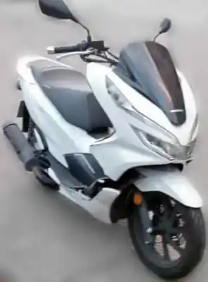 Vehículo de desguace honda pcx pcx 125 del año 2019 con motor jf64e