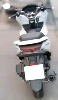 Vehículo de desguace honda pcx pcx 125 del año 2019 con motor jf64e