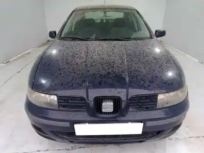 Vehículo de desguace SEAT TOLEDO (1M2) 1.6 del año 2000 con motor AKL