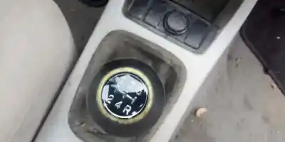 Veicolo di demolizione kia cerato 1.6 lx berlina dell'anno 2004 alimentato g4ed