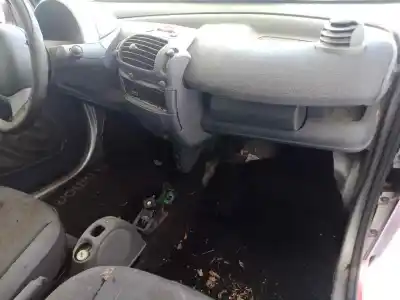 Veículo de Sucata smart coupe 0.7 turbo cat do ano 2004 alimentado m160920