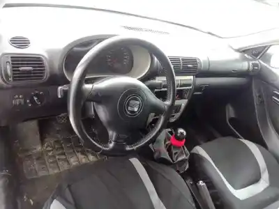 Scrapping Vehicle seat leon (1m1) 1.9 tdi of the year 2004 powered asv