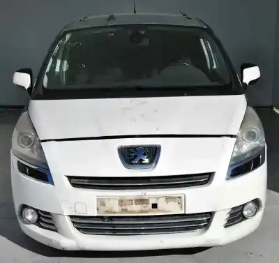 Veículo de Sucata peugeot 5008 2.0 16v hdi fap do ano 2013 alimentado rhe