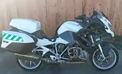 Veicolo di demolizione bmw r 1200 rt r 1200 rt dell'anno 2014 alimentato 