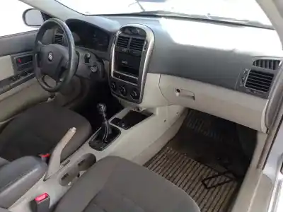 Veicolo di demolizione kia cerato 1.5 crdi dell'anno 2005 alimentato d4fa