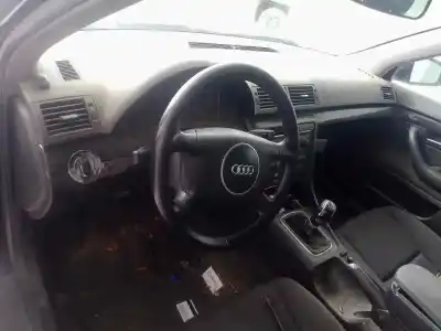 Sloopvoertuig audi a4 avant (8e) 1.9 tdi (96kw) van het jaar 2002 aangedreven awx