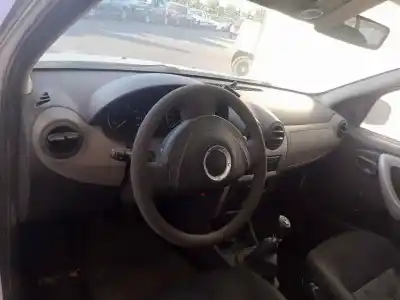 Veículo de Sucata dacia sandero 1.5 dci do ano 2010 alimentado k9k792