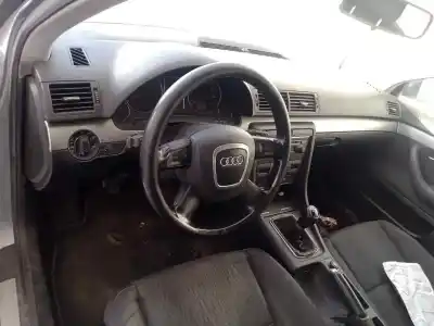 Veículo de Sucata audi a4 berlina (8e) 2.0 tdi 16v (103kw) do ano 2006 alimentado bre