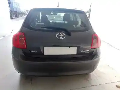 Véhicule à la ferraille toyota auris 2.0 d-4d cat de l'année 2007 alimenté 1ad