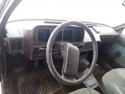 Scrapping Vehicle seat 131 1.4g of the year 1980 powered fd